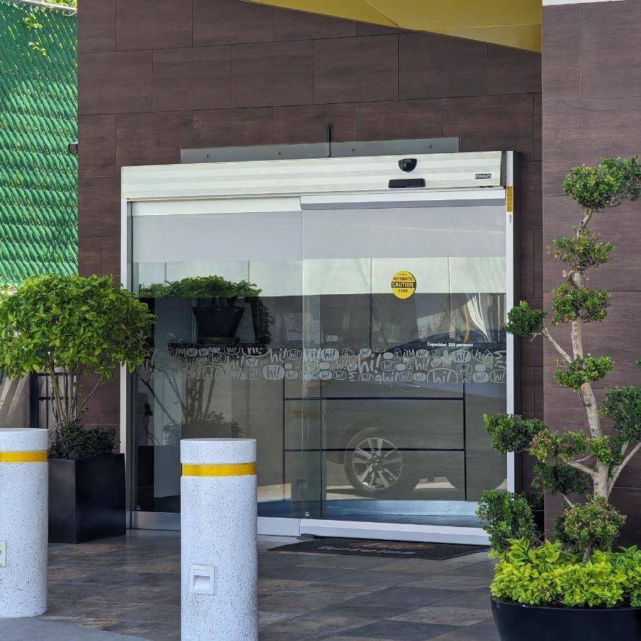 Hotel Hi! Керетаро Экстерьер фото